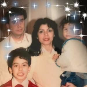 Meet your Posher, Hilda